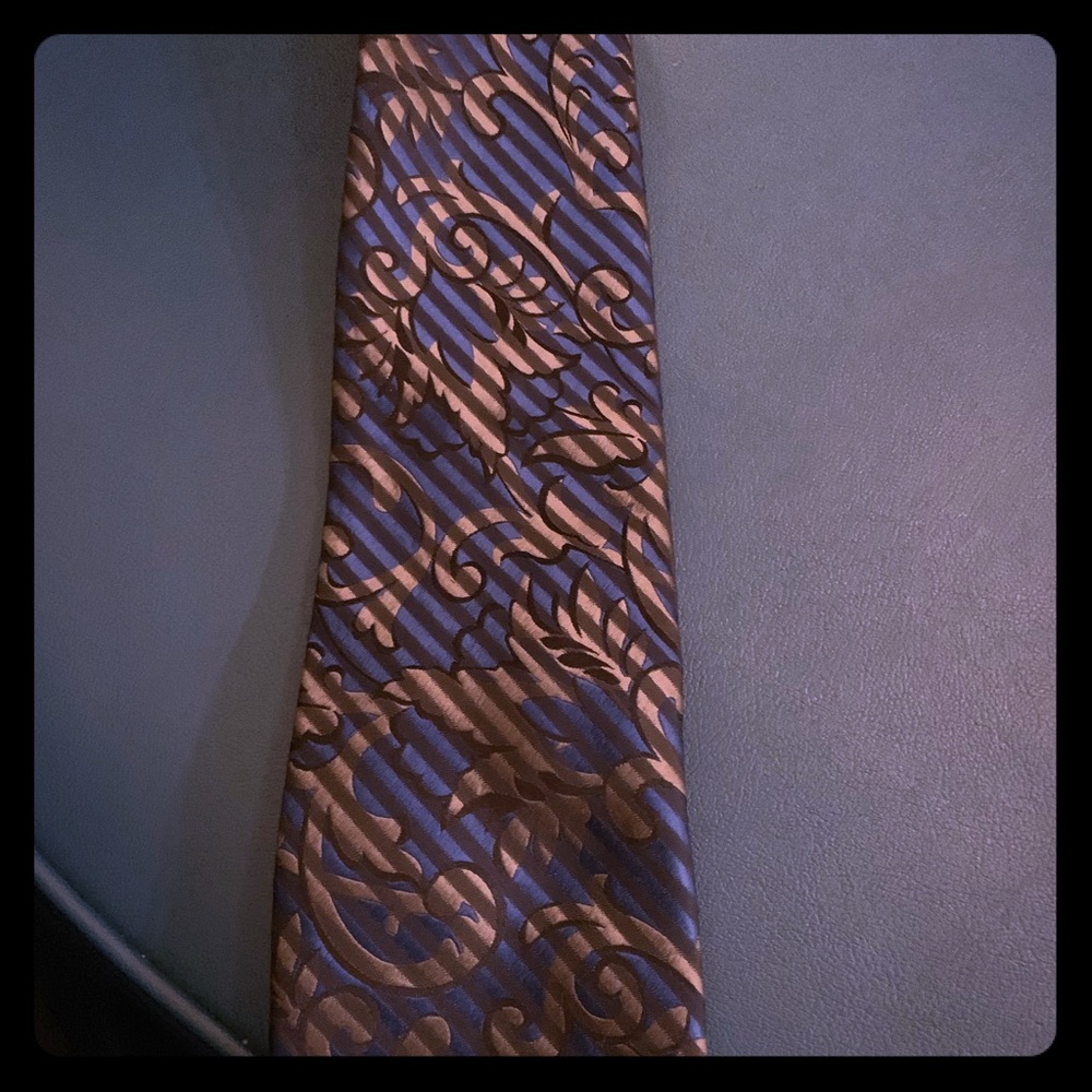 Men’s tie
